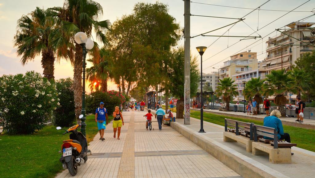Apartment Near The Beach Atene Esterno foto