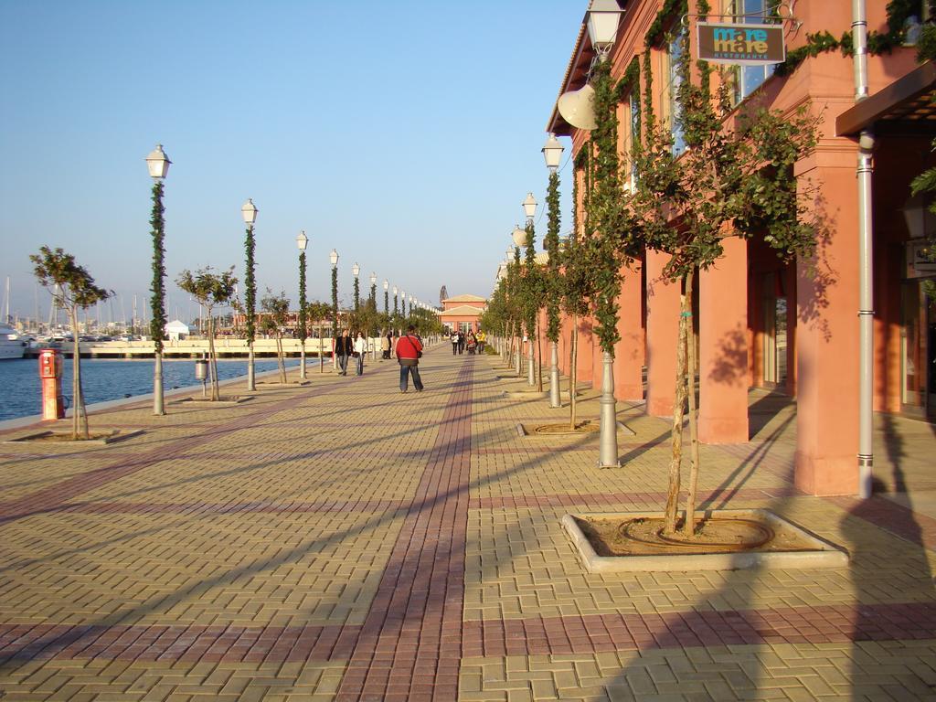 Apartment Near The Beach Atene Esterno foto