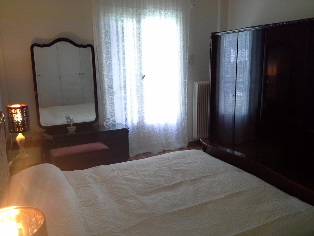 Apartment Near The Beach Atene Esterno foto